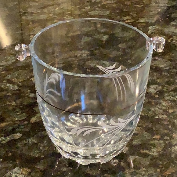 Vintage Ice Bucket Gold Trim Etched Clear Glass - Picture 4 of 4